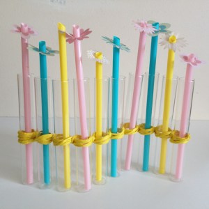 DIY-VASES-SOLIFLOR-FLEUR-PAPIER-8