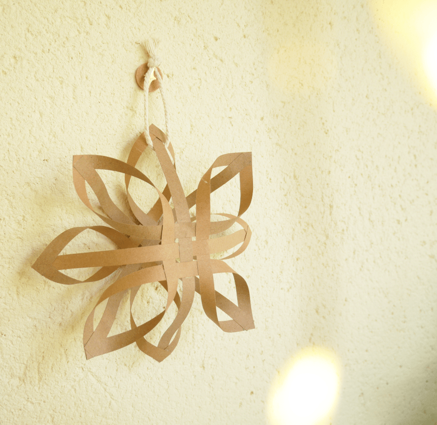 Jour 6 • DIY & Flocon à&nbsp;suspendre